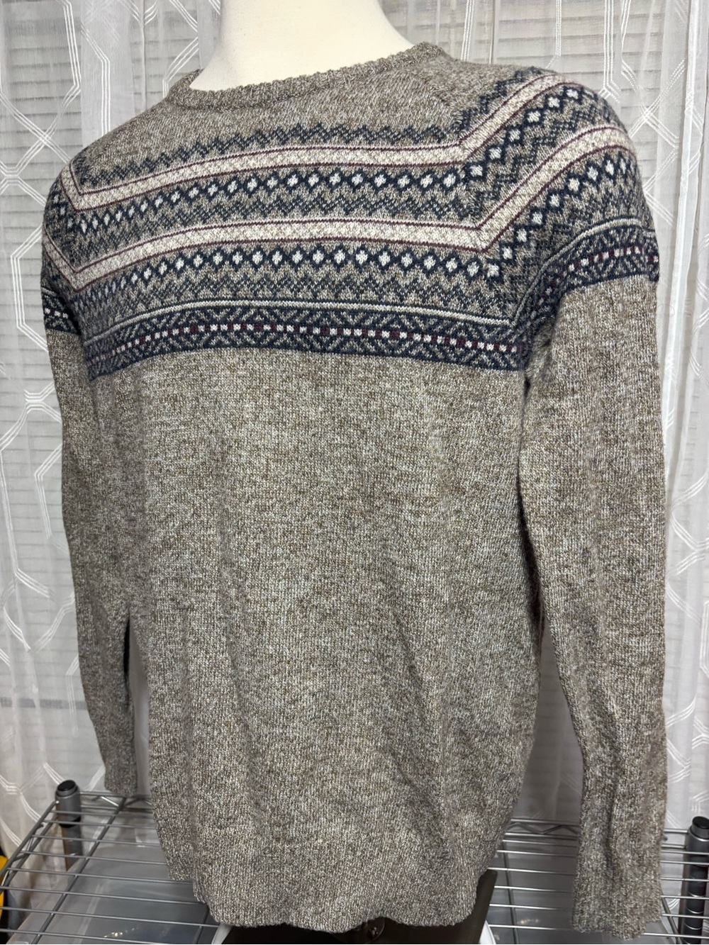 Urban Pipeline men’s XL crewneck geometric Nordic pattern sweater 25 p2p 30L
